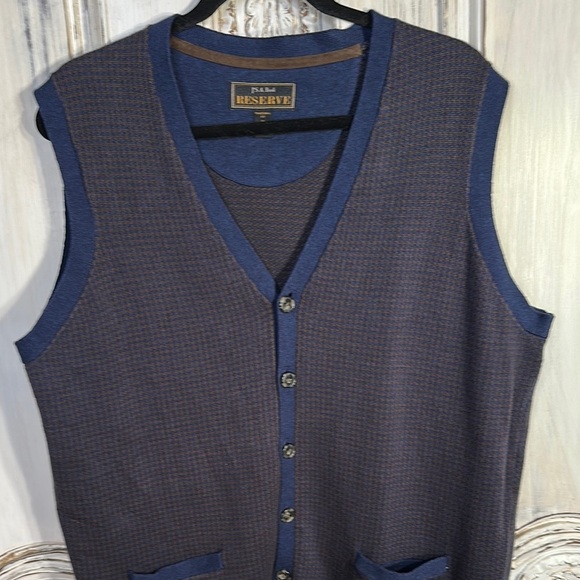 Jos. A. Bank Men’s Blue and Brown Houndstooth Sweater Vest - Picture 4 of 9